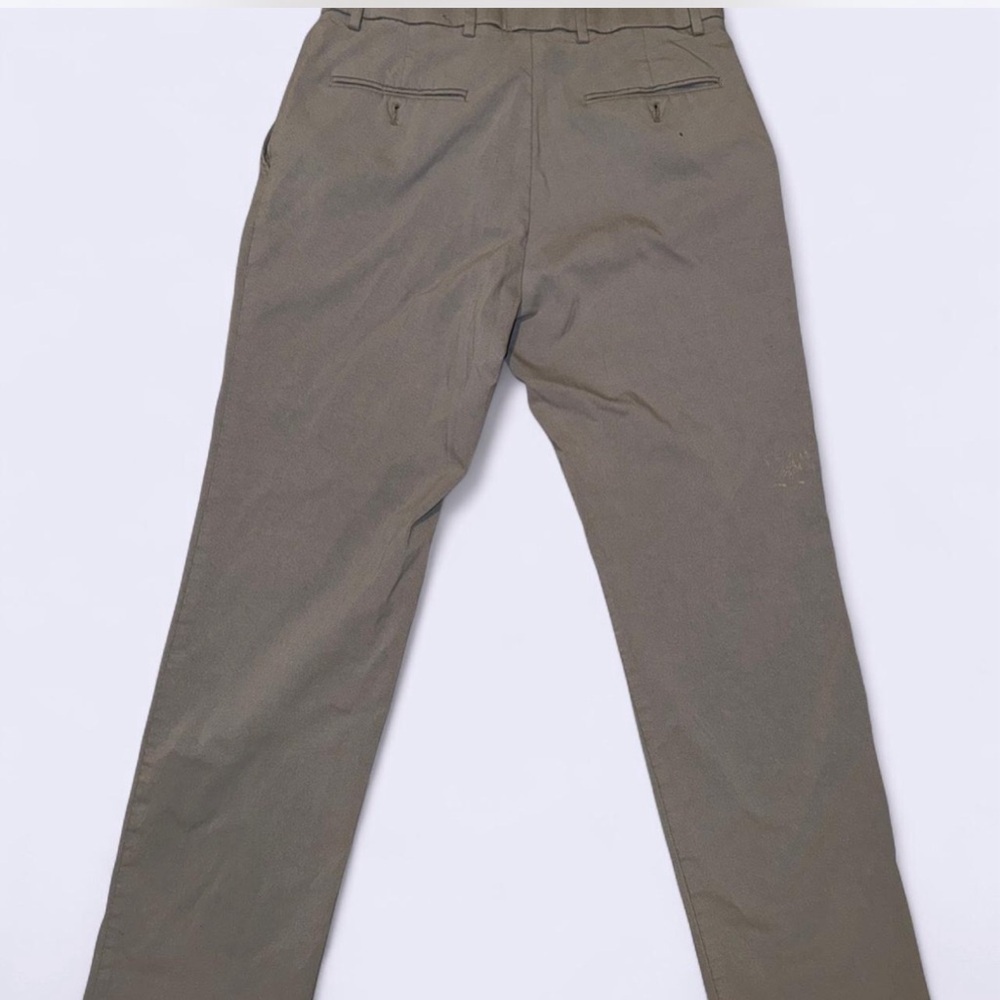 Tommy Hilfiger Men's Tan Chinos - Picture 6 of 6